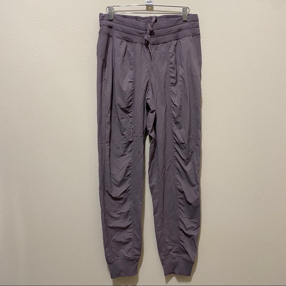 RARE Lululemon Dance Studio Jogger Lunar Rock - Picture 4 of 9